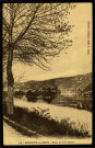 Besançon-les-Bains - Route du Port Douvot [image fixe] , 1910/1930