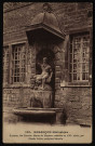 Fontaine des Carmes. Statue de Neptune, exécutée au XVIe siècle, par Claude Lulier, sculpteur bisontin [image fixe] , Paris : I. P. M., 1904/1921