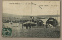 Besançon-Meeting des 14, 15 et 16 juillet 1911 - Aérodrome de Palente. -- Les Hangars. [image fixe] , 1904/1911