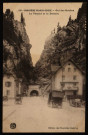 Frontière Franco-Suisse - Col des Roches - Le Tunnel et la Douane. [image fixe] , Besançon ; Dijon : Edition des Nouvelles Galeries : Bauer-Marchet et Cie Dijon (dans un cercle), 1904/1916