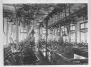 39MDT532 - Ateliers mécaniques Lip (usine à identifier) : négatif (noir et blanc).