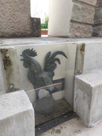 Monument aux morts ; Monument aux morts des Français d'Outre-Mer