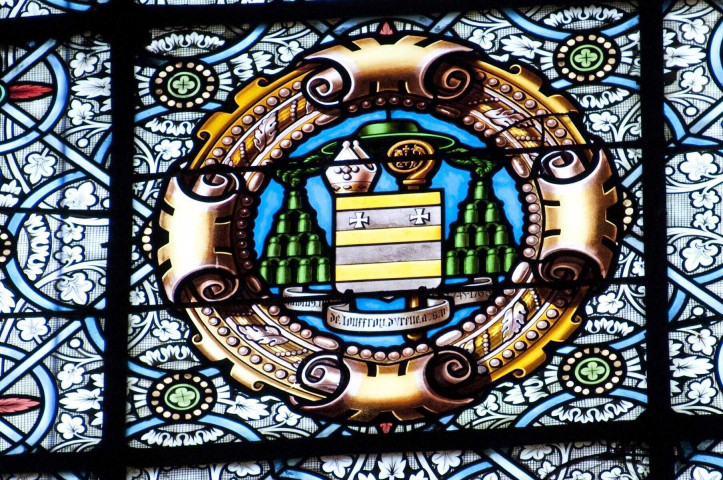 Verrière décorative armoriée