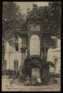 Besançon - Besançon - Square Archéologique de St-Jean - Plan du Théâtre Romain [image fixe] , 1897-1903