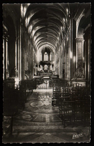 Besançon. - Intérieur de la Cathédrale Saint-Jean [image fixe] , Besançon : Péquinot, édit., 27 rue Ch-Nodier, Besançon, 1930/1950