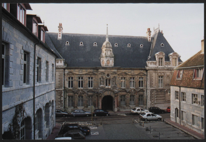 Quartier de la Boucle - Palais de JusticeM. Tupin