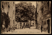 Besançon - Caserne Condé. - 10e Régiment de Génie [image fixe] , Besançon : Etablissements C. Lardier ; C.L.B. ; Edit Legrand, 1915/1925