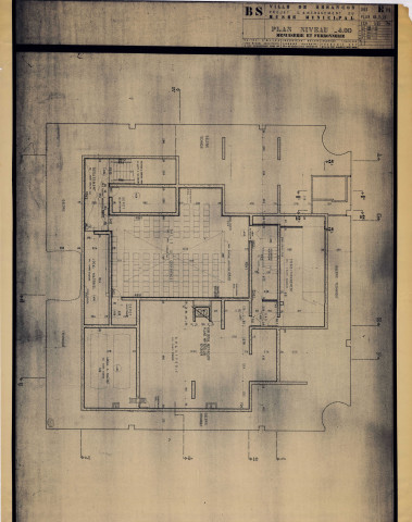 Musée des Beaux-Arts, projet d'aménagement de Louis Miquel, menuiserie, plomberie et sanitaires : plans.