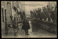 Besançon - Inondations des 20-21 Janvier 1910 - Rue Champrond. [image fixe] , 1904/1910