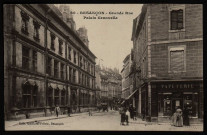 Besançon - Grande-Rue Palais Granvelle [image fixe] , Besançon : Edit. Gaillard-Prêtre,