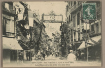 Besançon - Les Fêtes des 14 15 et 16 Août 1909 - Les Décorations de la Grande-Rue [image fixe] , 1904/1909