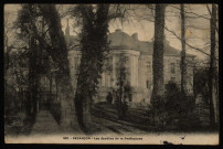 Besançon. Les Jardins de la Préfecture [image fixe] , 1904/1930