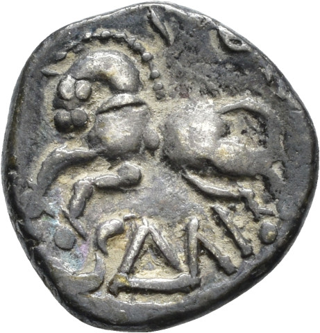 A.X52LAV.8 - pièce de monnaie ; quinaire