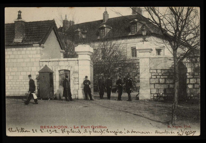 Besançon - Le Fort Griffon. [image fixe] , Dole : N. Nogret, Phot., 1897/1902