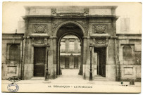 Besançon. La Préfecture [image fixe] , Besançon : C. Lardier, 1914/1930