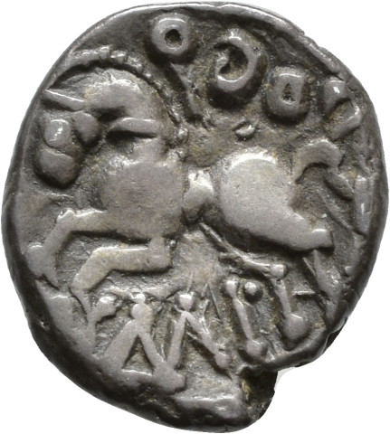 A.992.2.1 - pièce de monnaie ; quinaire