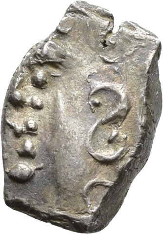 A.X12GOU.4 - pièce de monnaie ; denier