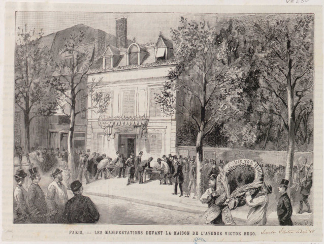 Paris. - Les manifestations devant la maison de l'avenue Victor Hugo. [image fixe] / A Gusman ; Paul Dz , 1885