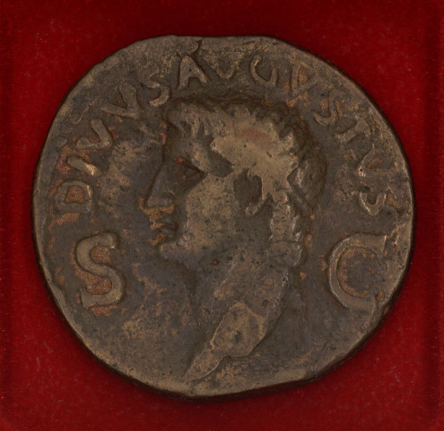 Mon 1698 - Caligula