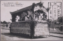 [Fêtes de Besançon et Gray (1922) - Le Bateau-Lavoir de la "Sapogénine" (maison J. Ihler, à Arc-les-Gray)] [image fixe] , 1904/1923