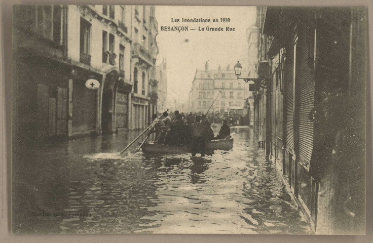 Besançon - Les Inondations en 1910 - La Grande-Rue. [image fixe] , 1904/1910