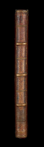 Index eorum quae in hoc libro habentur. Jamblichus de mysteriis Aegyptiorum, Chaldaeorum, Assyriorum. Proclus in platonicum Alcibiadem de anima atque daemone. Proclus de sacrificio & magia. Porphyrius de divinis atque daemonibus. Synesius Platonicus de somniis. Psellus de daemonibus. Expositio Prisciani & Marsilii in Theophrastum de sensu, phantasia et intellectu. Alcinoi Platonici philosophi, liber de doctrina Platonis. Speusippi,... liber de Platonis definitionibus. Pythagorae,... aurea verba. Symbola Pithagorae... Xenocratis,... liber de morte. Mercurii Trismegisti Pimander. Ejusdem Asclepius. Marsilii Ficini de triplici vita lib. II. Ejusdem liber de voluptate. Ejusdem de sole et lumine libri II. Apologia ejusdem in librum suum de lumine. Ejusdem libellus de magis. Quod necessaria sit securitas, et tranquillitas animi. Praeclarissimarum sententiarum hujus operis brevis annotati