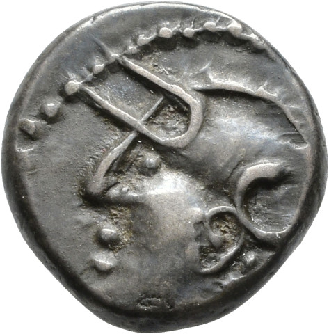 855.28.1 - pièce de monnaie ; quinaire