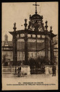 Besançon - Besançon-les-Bains - Grille monumentale de l'Hôpital Saint-Jacques (1703). [image fixe] , Besançon : Ch. Girardot & Cie, 1904/1929