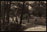 Besançon. - Le Casino des Bains - Un coin du Parc [image fixe] , Besançon : Etablissement C. Lardier - Besançon, 1904/1930