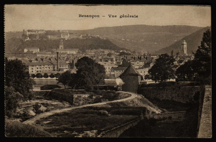 Besançon - Besançon - Vue générale prise des Glacis (Gare Viotte). [image fixe] , Besançon : Edit. L. Gaillard-Prêtre, Besançon, 1912/1914