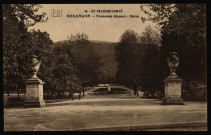 Besançon. Promenade Chamars. Entrée [image fixe] , 1904/1930