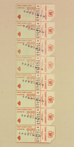 Funiculaire de Bregille, publications, imprimés et reportages photographiques : fiches d'horaires et tickets de transports, articles de presse, extraits de délibérations du conseil municipal, reportages photographiques internes relatifs à la réfection du funiculaire en 1981 et de l'enlèvement des wagons en 1988, Numérisation partielle.