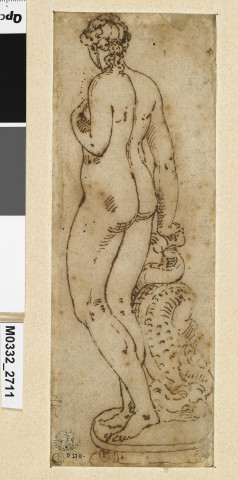 Une nymphe nue vue de dos