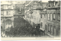 Besançon - L'Inventaire à St-Jean 5 Février 1906. Les Troupes devant la Cathédrale [image fixe] , 1906