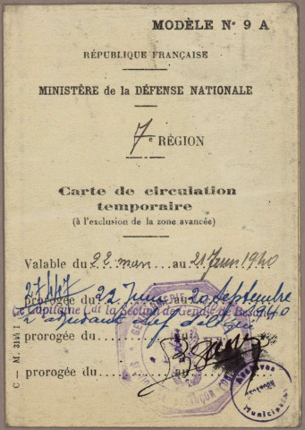 Occupation allemande : mise en place, relation avec l'occupant, vie quotidienne - affiches (1940-1944). Communiqués de presse (1943). Laissez passer (1940-1944). Ligne de démarcation (1941). Pneumatiques (1942-1945). Dépôts d'armes : découvertes d'armes et d'engins explosifs (1940-1945) ; Alimentation, ravitaillement (1940-1942) ; Abattage d'animaux (1943-1945) ; Relations avec la bibliothèque municipale (1940-1941)