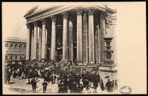 Funérailles de Victor Hugo. Aspect du Panthéon dans l'après-midi du 1er juin 1885 [image fixe] , Paris : ND Phot, 1902