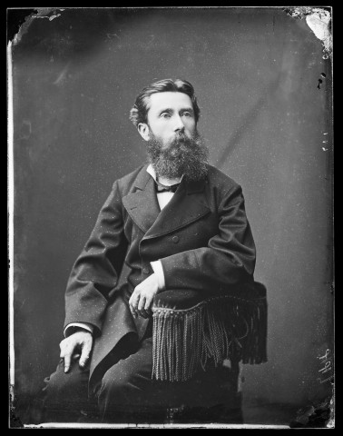 Portrait d'un homme barbu