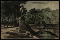 Vieux Besançon. Etudes de M. Isenbart. Ancien Chamars. Le Pont [image fixe] , 1904/1930