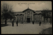 Besançon - Besançon - La Gare Viotte. [image fixe] , 1904/1930