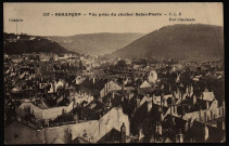 Besançon - Vue prise du clocher de Saint-Pierre. [image fixe] : [Au recto, au niveau des collines] Citadelle Fort Chaudanne , Besançon : Editions C.L.B., 1904/1930