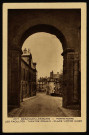 Besançon-les-Bains - Porte Noire - Les Facultés - Théâtre romain - Place Victor Hugo [image fixe] , Mulhouse : BRAUN & Cie, Imp.-Edit, 1904/1930