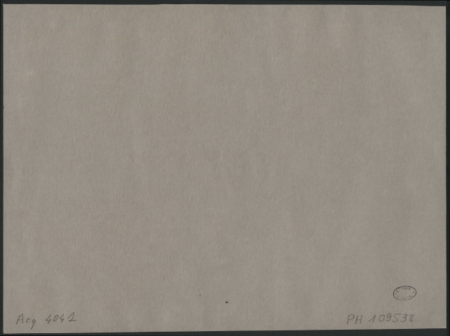 MEUSY, Besançon. Intérieur du garage "Le Véhicule industriel", 20 rue de la Rotonde, Besançon (quartier des Chaprais)