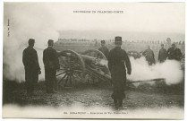 Excursion en Franche-Comté. Besançon. Exercices de Tir. Pièce Feu ! [image fixe] , Besançon : Teulet, 1901/1908