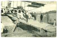 Le départ du lieutenant aviateur Remy du Polygone de Besançon mai 1911 [image fixe] , 1911
