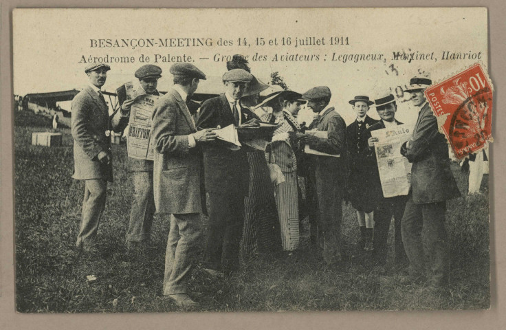 Besançon-Meeting des 14, 15 et 16 juillet 1911 - Aérodrome de Palente - Groupe des Aviateurs : Legagneux, Martinet, Hanriot. [image fixe] , 1904/1911