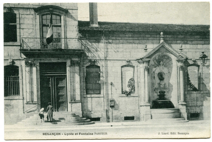 Besançon. Lycée et Fontaine Pasteur [image fixe] , Besançon : J. Liard, 1901/1908