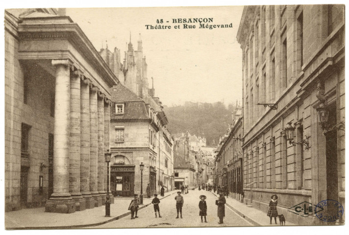 Besançon Théâtre et rue Mégevand [image fixe] , Besançon : Etablissements C. Lardier, 1914/1920