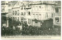 Besançon - L'Inventaire à St-Jean 5 Février 1906. La foule place Victor Hugo [image fixe] , 1906