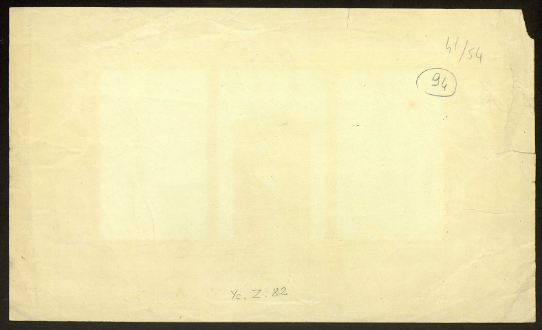 Elévation d'un mur avec papier peint bleu. Besançon