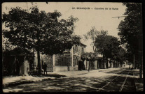 Besançon.Caserne de la Butte [image fixe] , Besançon : Raffin, éditeur, 1909/1914